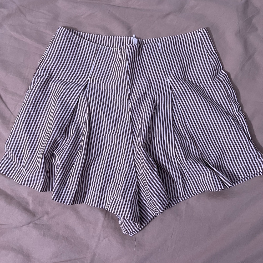 American Apparel Highwaist shorts